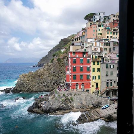 Orto Al Mare Room Rental Riomaggiore Bagian luar foto